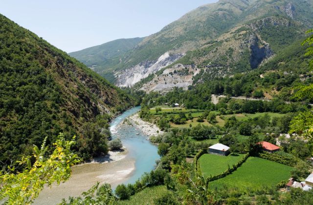 Voyage sur-mesure, Les parcs nationaux du nord de l'Albanie
