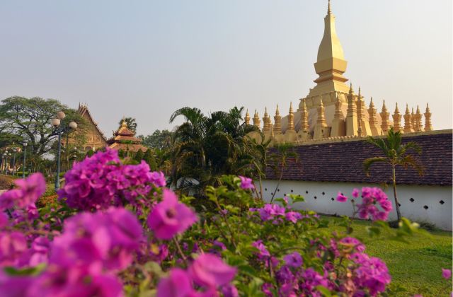 Voyage sur-mesure, Vientiane, la richesse culturelle de la capitale laotienne