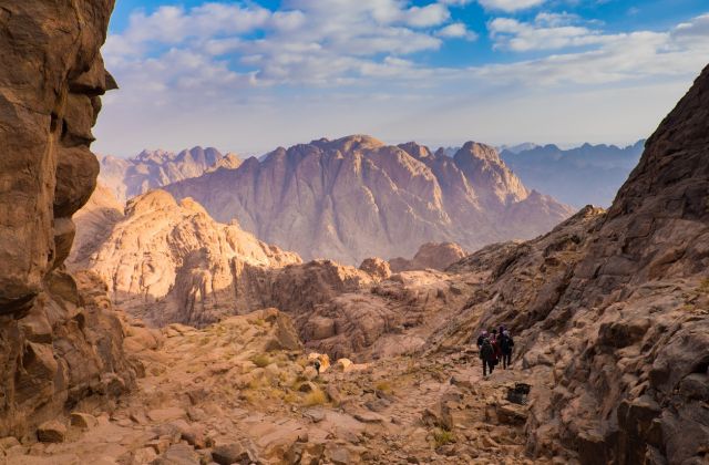 Voyage sur-mesure, Le mont Sinaï et le monastère