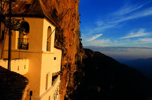 Voyage sur-mesure, Ostrog