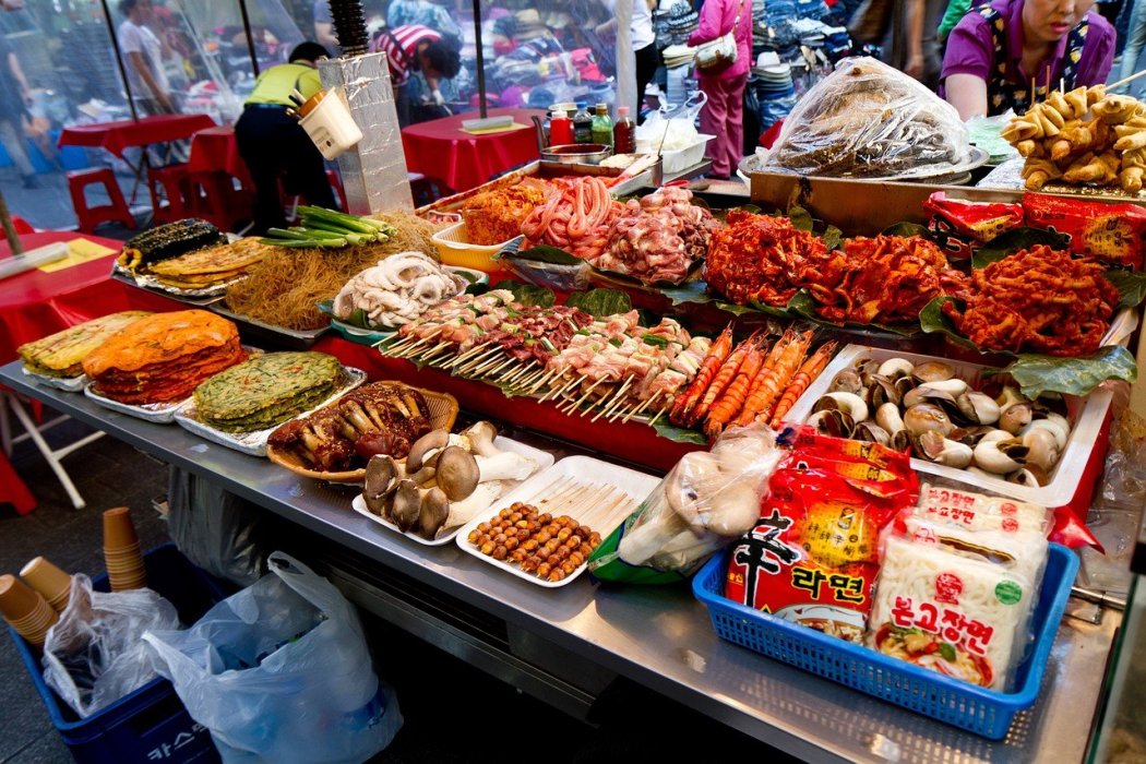 Découverte de la street food coréenne, de Séoul à Busan