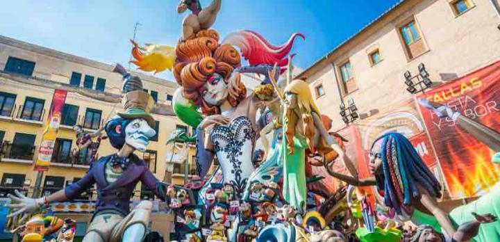 Voyage sur-mesure, La Feria des Fallas en Espagne