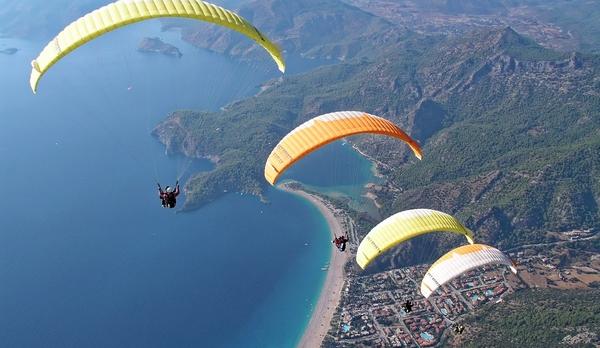 Voyage sur-mesure, Vol en parapente tandem