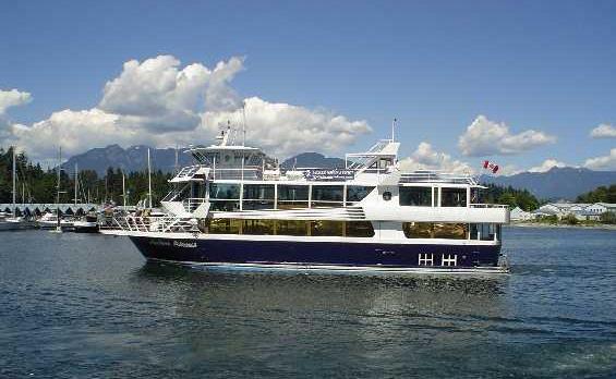 Voyage sur-mesure, Dîner dans le port de Vancouver