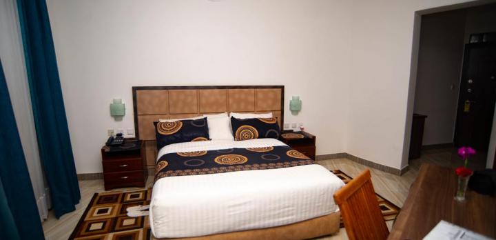 Voyage sur-mesure, Hôtel standard