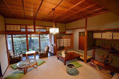 Voyage sur-mesure, Maison traditionnelle Japonaise à Tanabe, région de Kumano