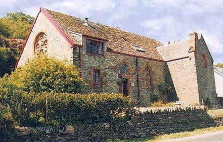 Voyage sur-mesure, B&B dans une ancienne église