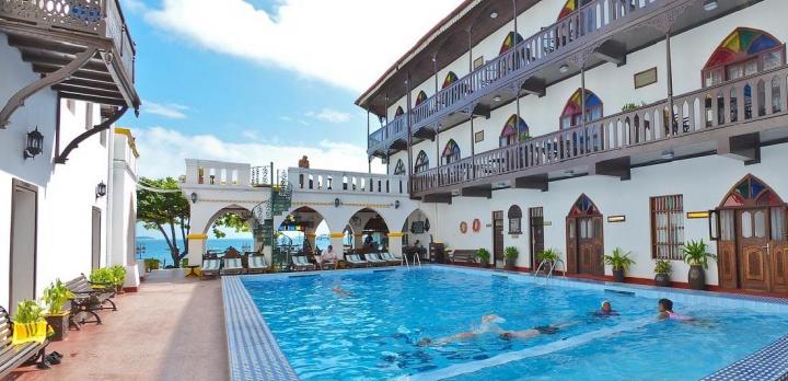 Voyage sur-mesure, Hôtel de charme en bord d'océan