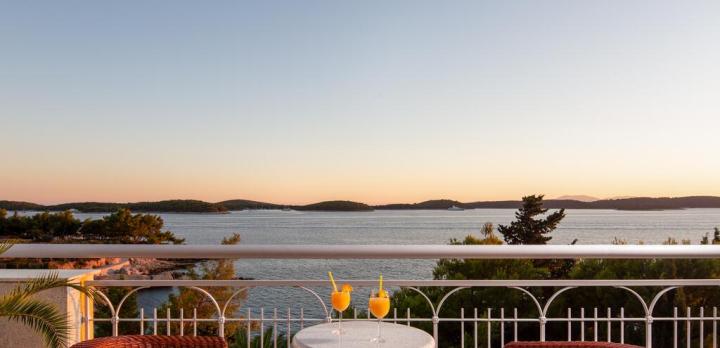 Voyage sur-mesure, Hôtel 4* avec plage privée