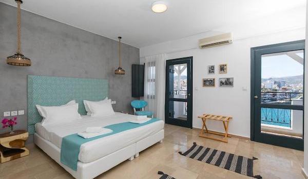 Voyage sur-mesure, Hotel cocon à 100m de la plage et au coeur de la vieille ville