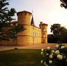 Voyage sur-mesure, Château en plein coeur d'un domaine viticole