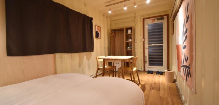 Voyage sur-mesure, Hébergement dans une maison restaurée