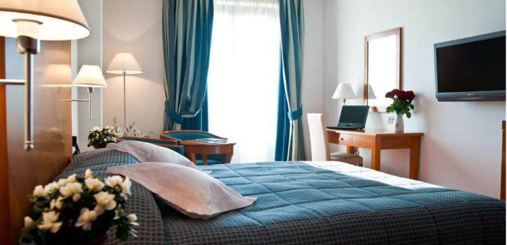 Voyage sur-mesure, Hôtel de bon confort dans le centre ville ***