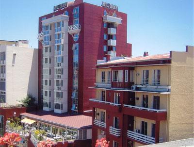Voyage sur-mesure, Hôtel moderne en centre ville