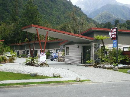 Voyage sur-mesure, Motel 10 mins voiture du glacier