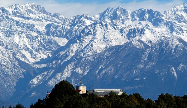 Voyage sur-mesure, Hôtel face à l'Himalaya