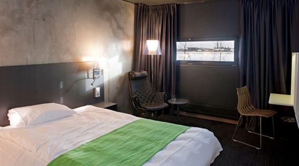 Voyage sur-mesure, Hôtel confortable près de l'aéroport ***
