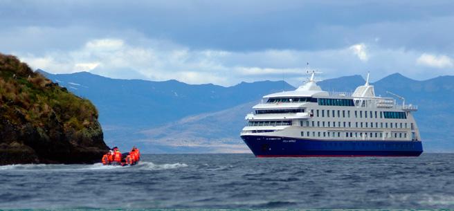 Voyage sur-mesure, M/N Mare Australis OU Stella Australis