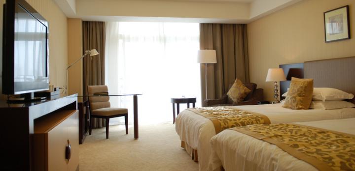 Voyage sur-mesure, Hôtel 4* proche du Bund
