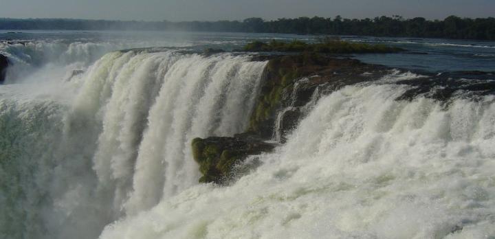 Voyage sur-mesure, Voyage d'Ushuaïa aux chutes d'Iguazu