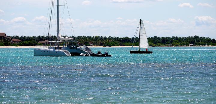 Voyage sur-mesure, Croisière à bord d'un catamaran