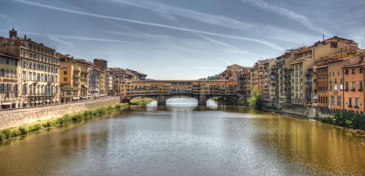 Voyage sur-mesure, La Toscane en train et en voiture