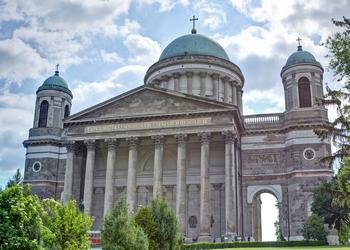 Voyage sur-mesure, Esztergom