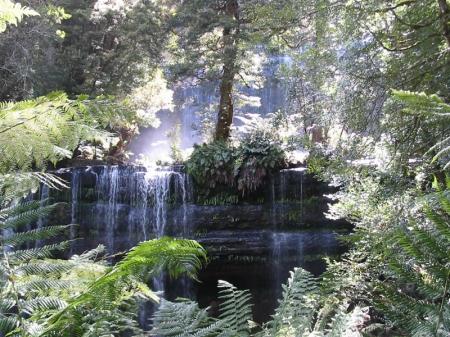 Voyage sur-mesure, Strahan