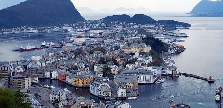 Voyage sur-mesure, Alesund