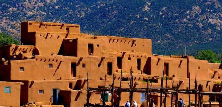 Voyage sur-mesure, Taos