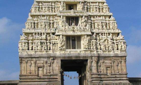 Voyage sur-mesure, Belur