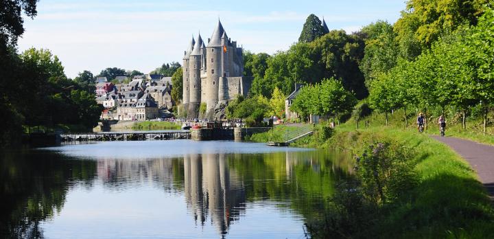 Voyage sur-mesure, Josselin
