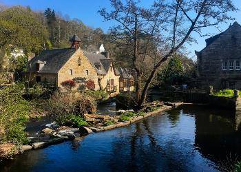 Voyage sur-mesure, Pont Aven