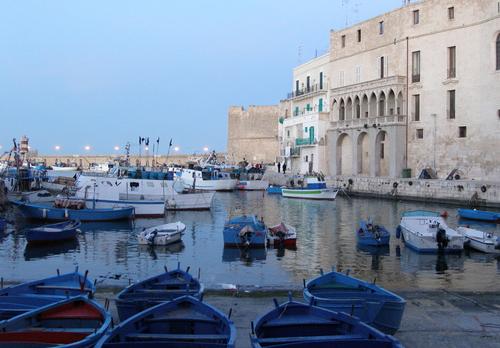 Voyage sur-mesure, Monopoli