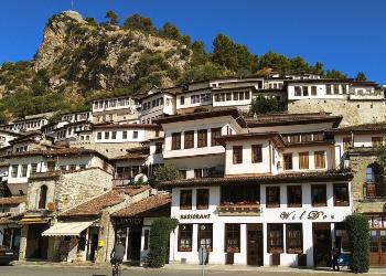 Voyage sur-mesure, Berat