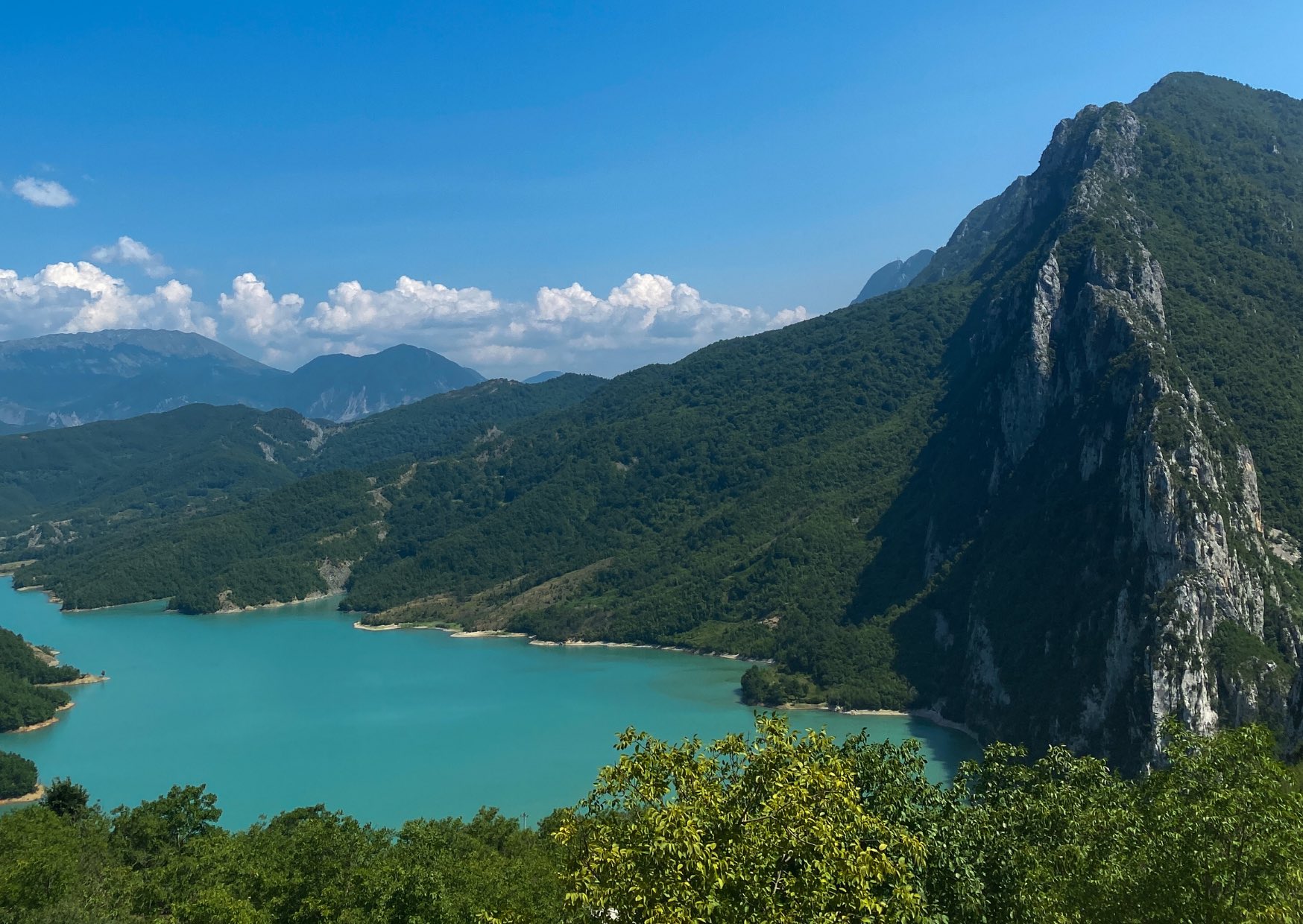 Voyage sur-mesure, À la découverte du lac Bovilla près de Tirana