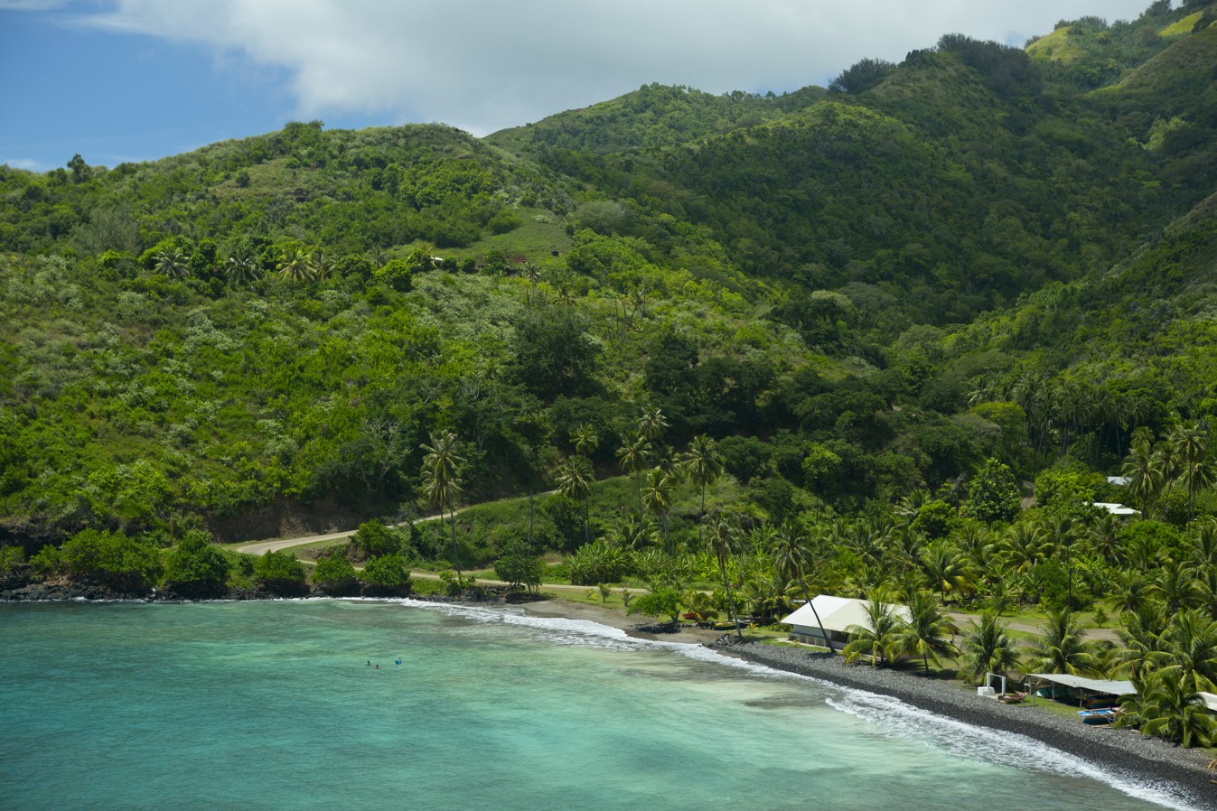 Voyage sur-mesure, Sur les traces des artistes à Hiva Oa