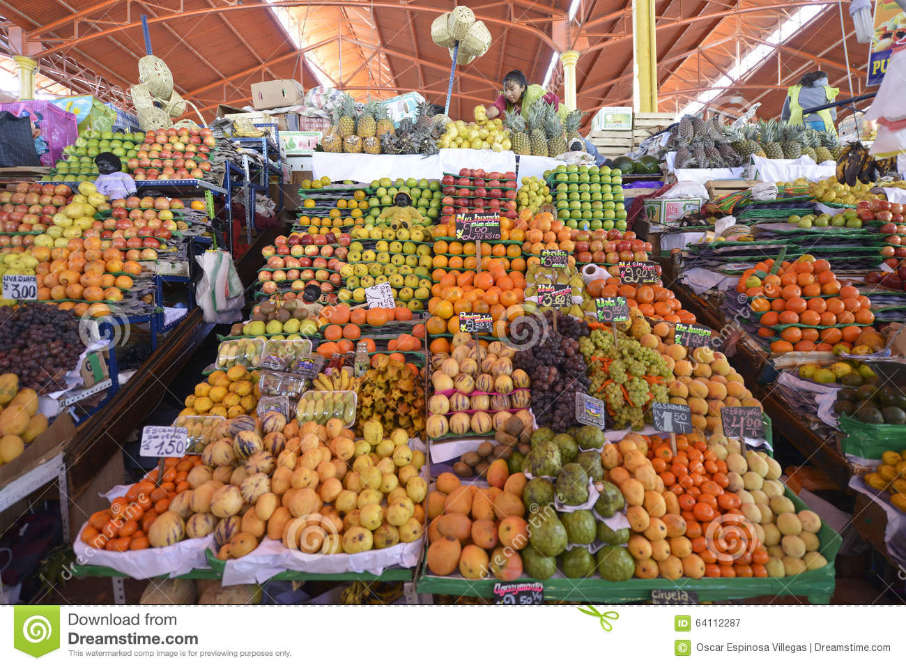 Voyage sur-mesure, Son marché San Camillo