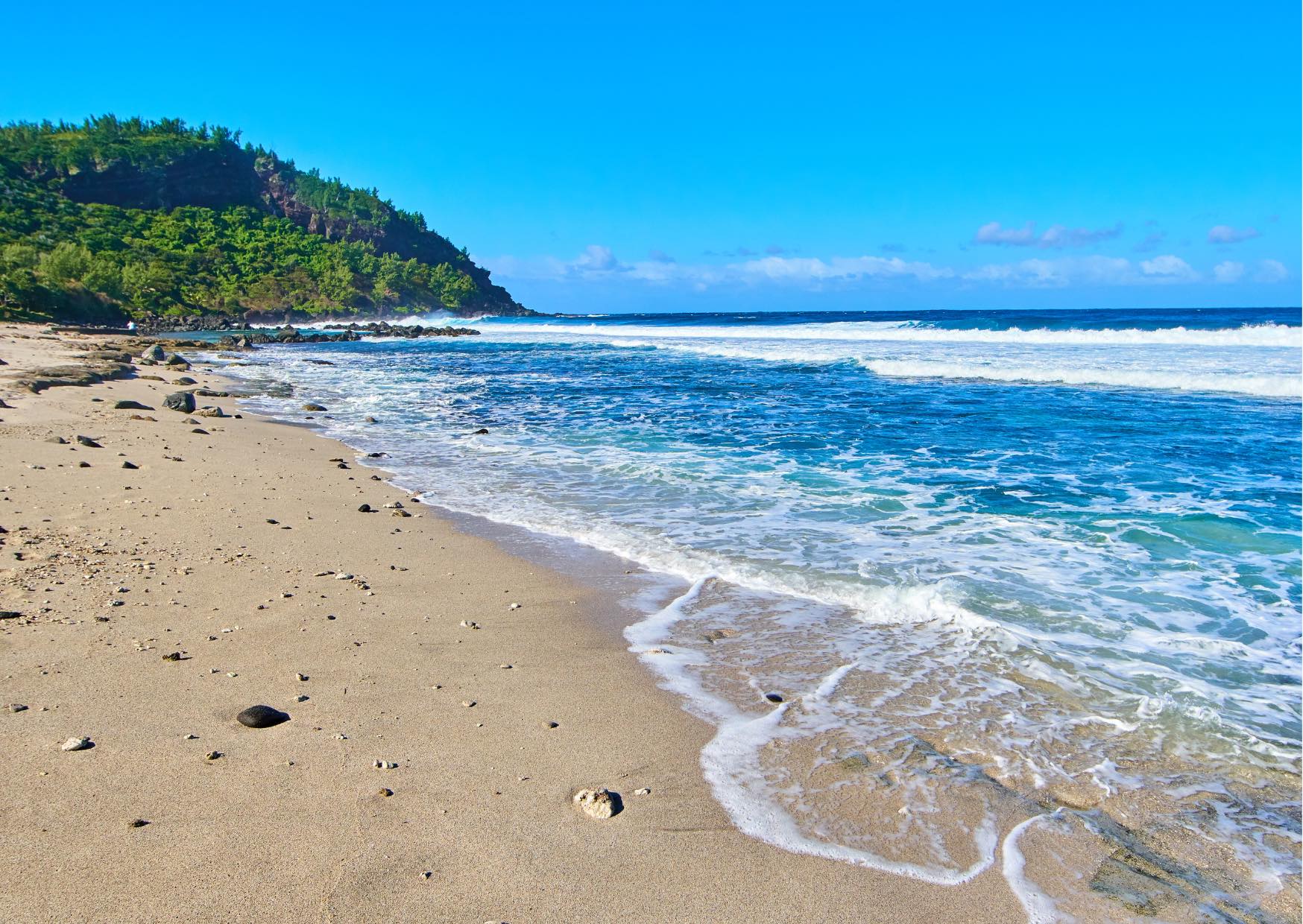 Voyage sur-mesure, La plage de Grande Anse et son bassin de baignade