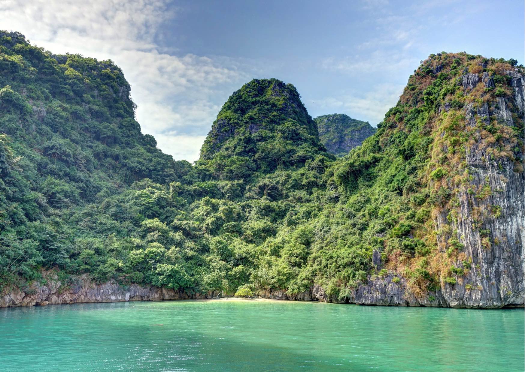 Voyage sur-mesure, Que voir dans la baie d'Halong ?