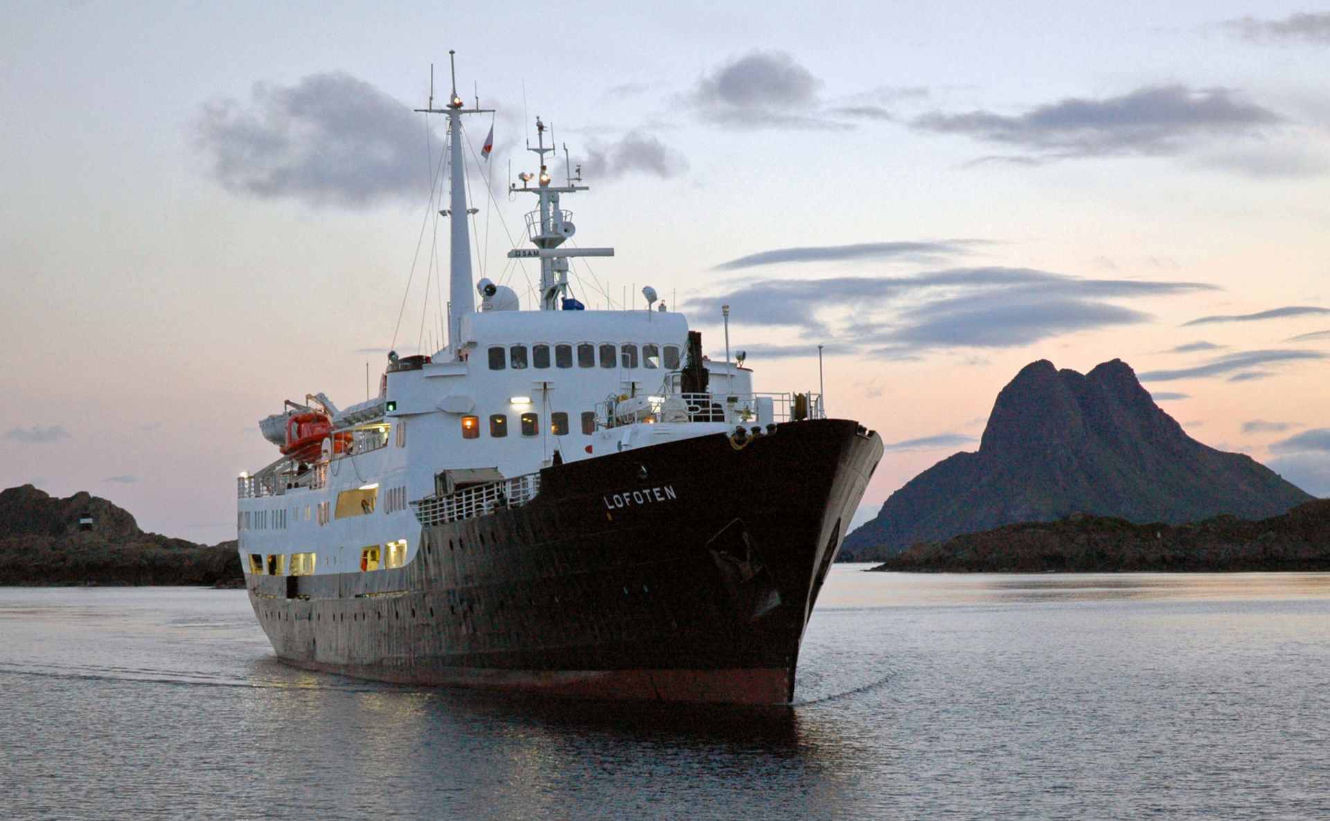 Voyage sur-mesure, Le grand tour de la Norvège, de la région des fjords jusqu'aux Îles Lofoten