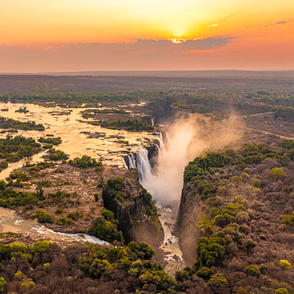 Visite des Chutes Victoria et safari dans le parc Hwange