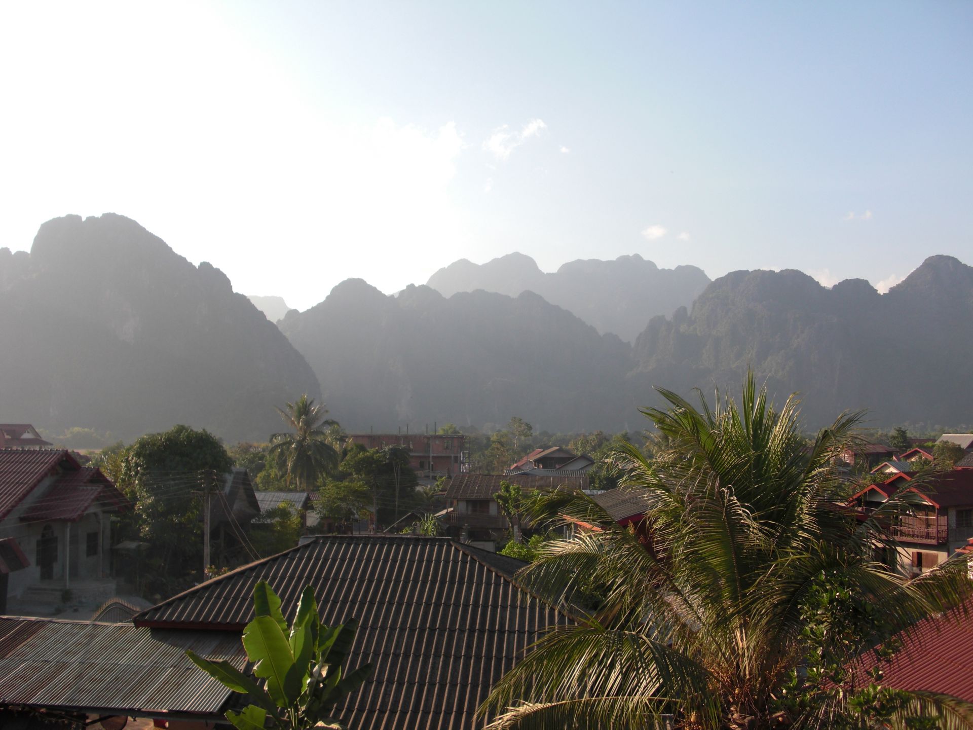 Voyage sur-mesure, Voyage Laos Vietnam