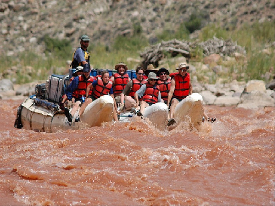 Voyage sur-mesure, Extension Cataract Canyon raft et camping
