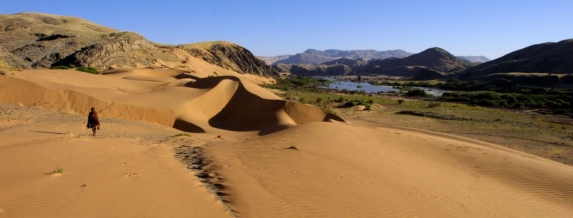 Voyage sur-mesure, Lodge sauvage en terre Himba