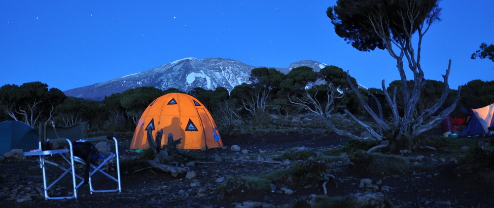 Voyage sur-mesure, Ascension du Kilimanjaro par la voie Machame en petit groupe