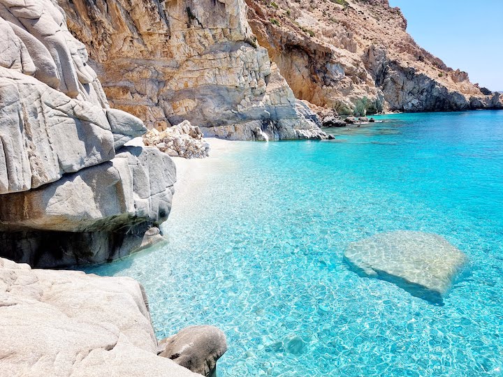 Voyage sur-mesure, L'île mystère : Ikaria